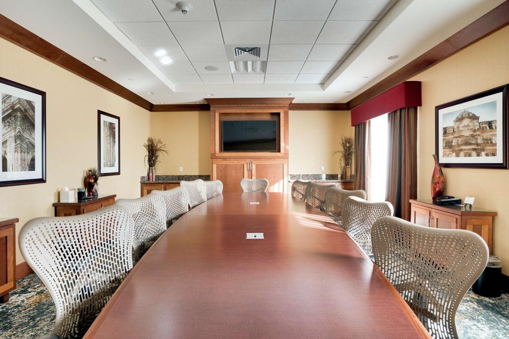 Hilton Garden Inn Milwaukee Airport Εξωτερικό φωτογραφία