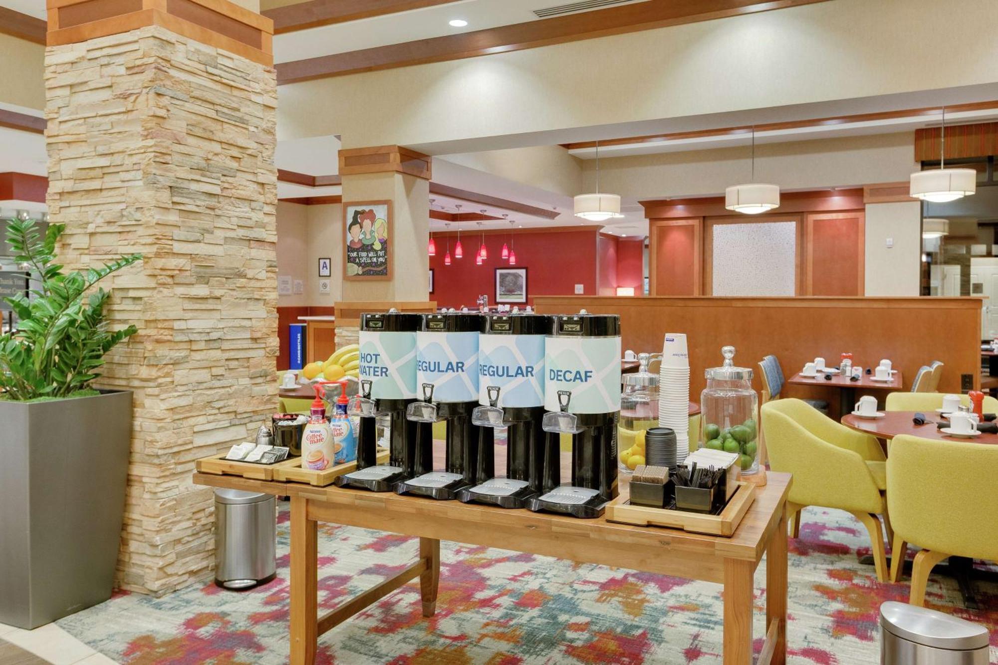 Hilton Garden Inn Milwaukee Airport Εξωτερικό φωτογραφία