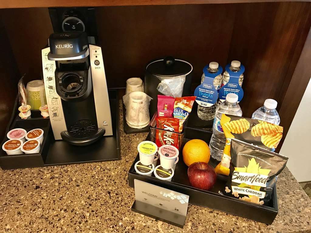 Hilton Garden Inn Milwaukee Airport Δωμάτιο φωτογραφία